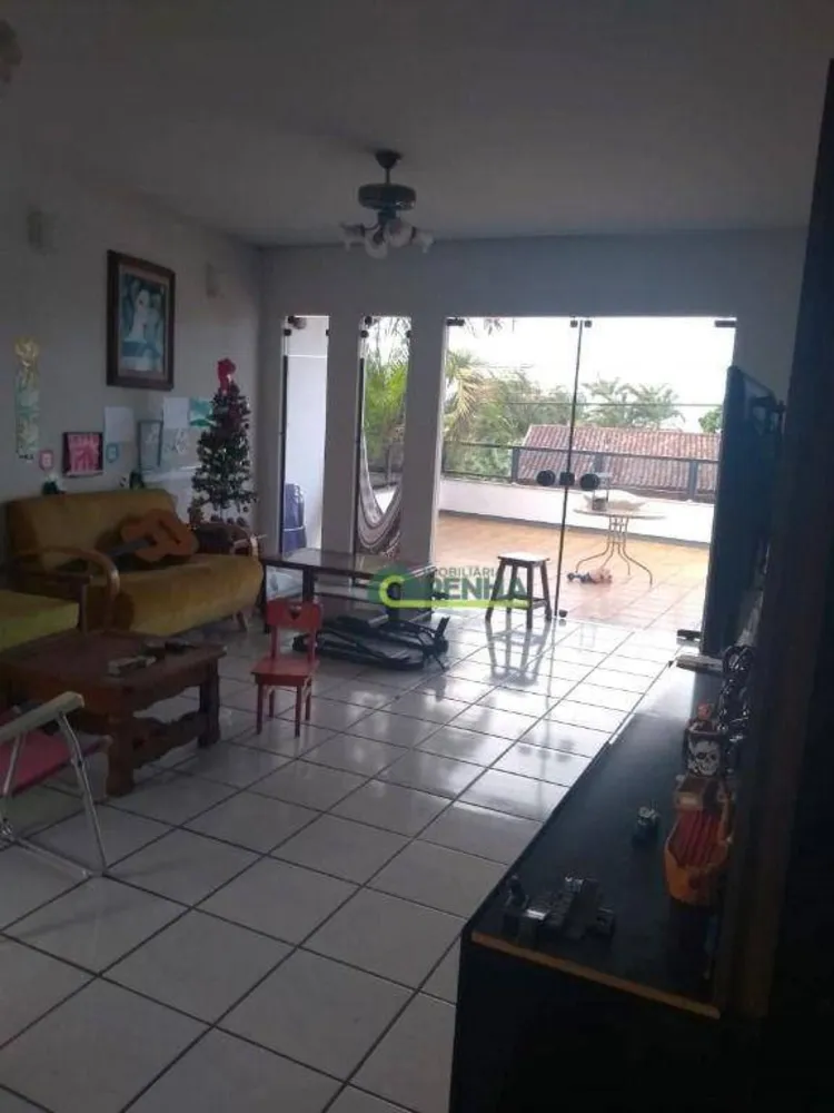 Casa, 5 quartos, 270 m² - Foto 8