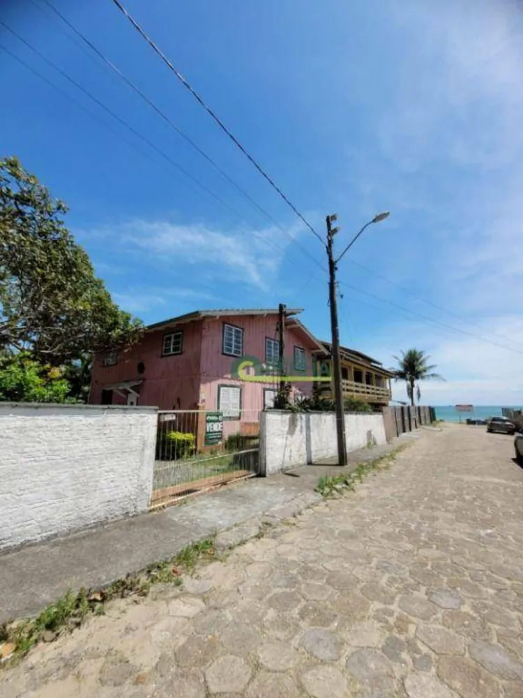 Casa, 7 quartos, 160 m² - Foto 1