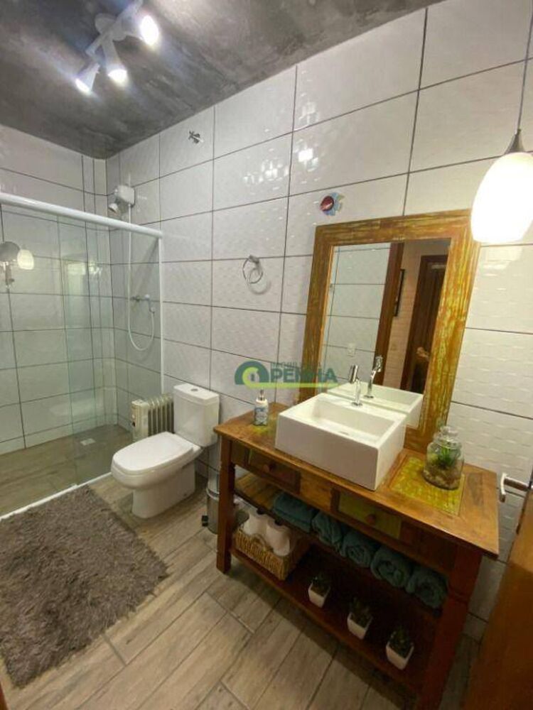 Casa, 4 quartos, 256 m² - Foto 17