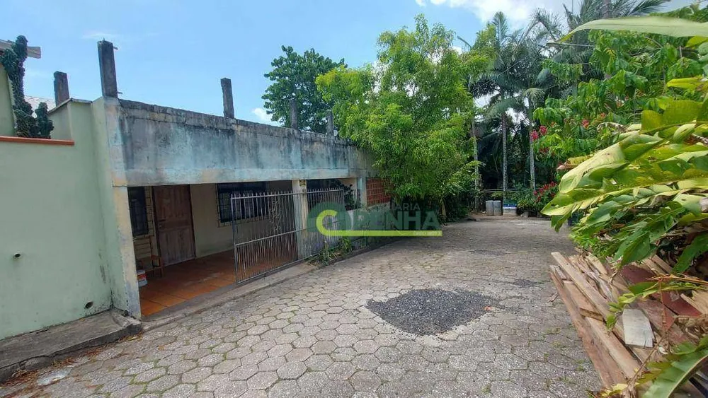 Casa, 4 quartos, 181 m² - Foto 1