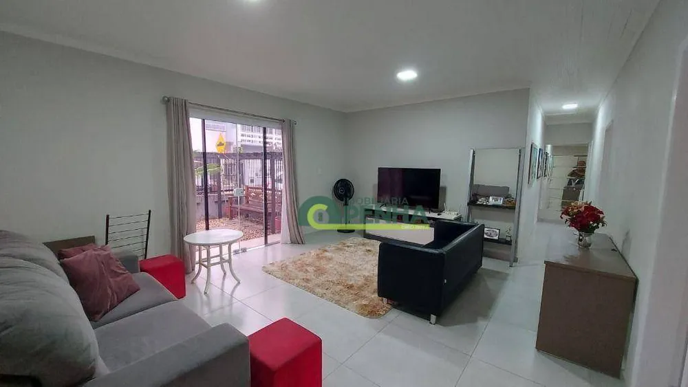 Casa, 2 quartos, 200 m² - Foto 4