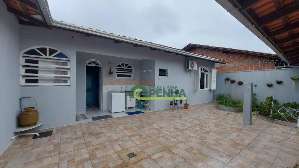 Casa, 2 quartos, 200 m² - Foto 11