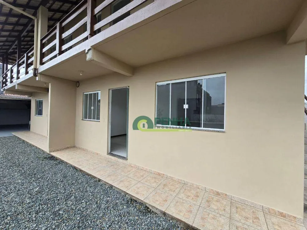 Casa, 5 quartos, 235 m² - Foto 2