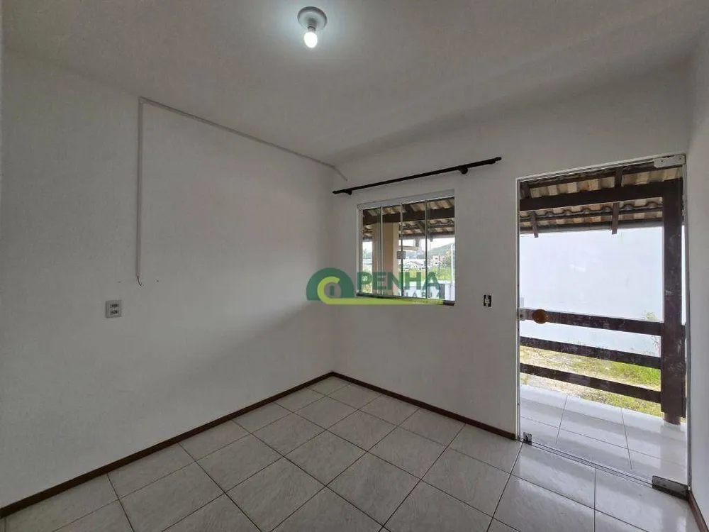 Casa, 5 quartos, 235 m² - Foto 9