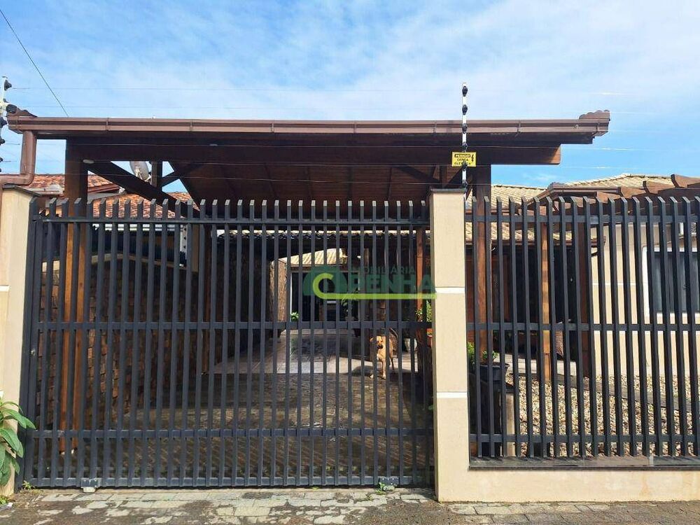 Casa, 3 quartos, 104 m² - Foto 1