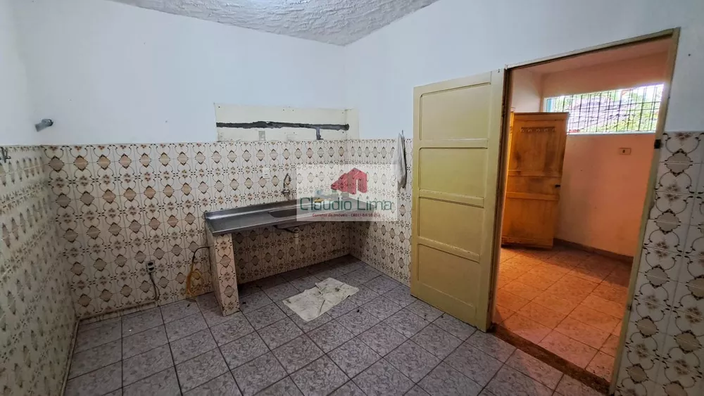 Casa, 4 quartos, 142 m² - Foto 1