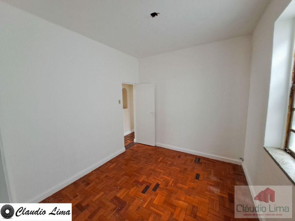 Casa à venda com 3 quartos, 229m² - Foto 4