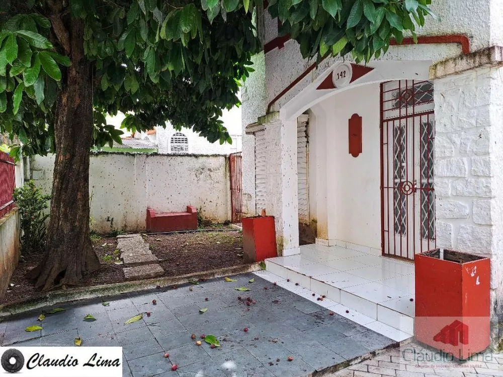 Casa, 3 quartos, 229 m² - Foto 1