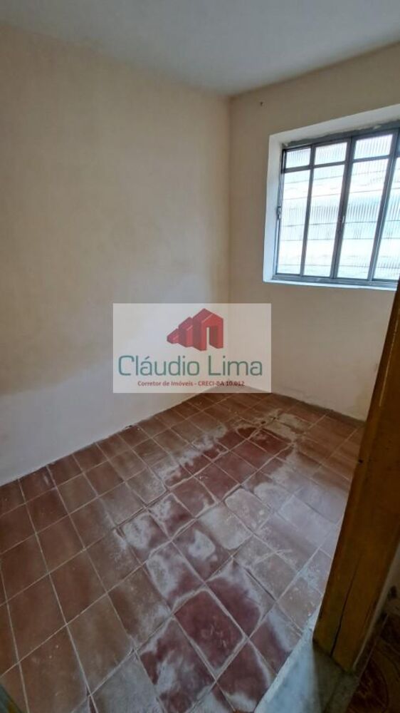 Casa à venda com 2 quartos, 72m² - Foto 2