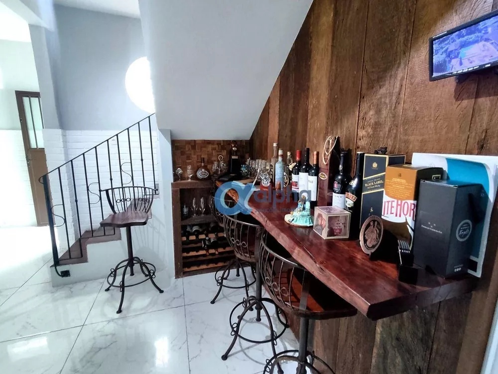Casa, 4 quartos, 232 m² - Foto 13