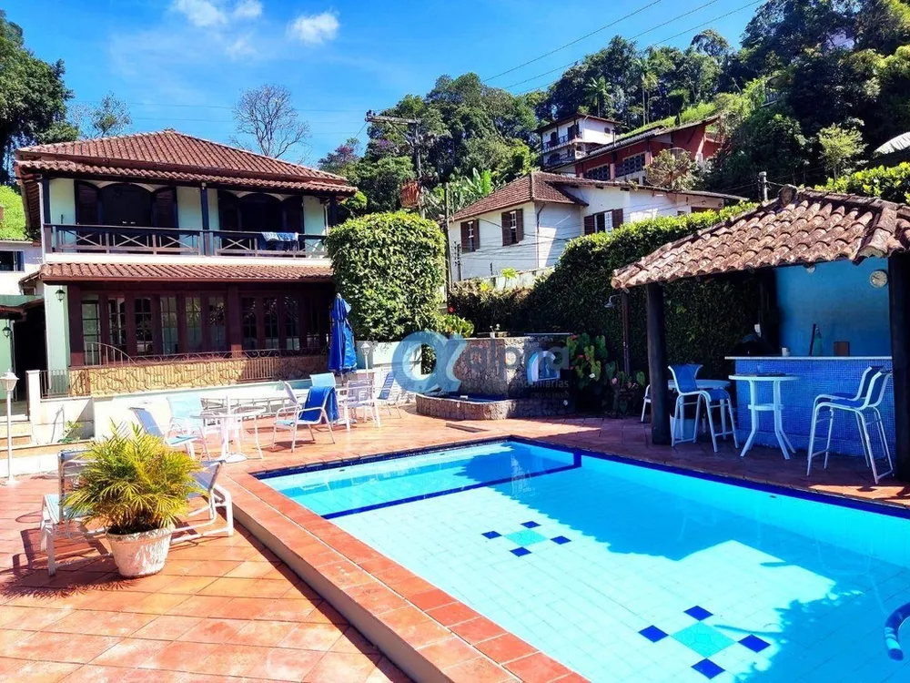 Casa, 4 quartos, 232 m² - Foto 2