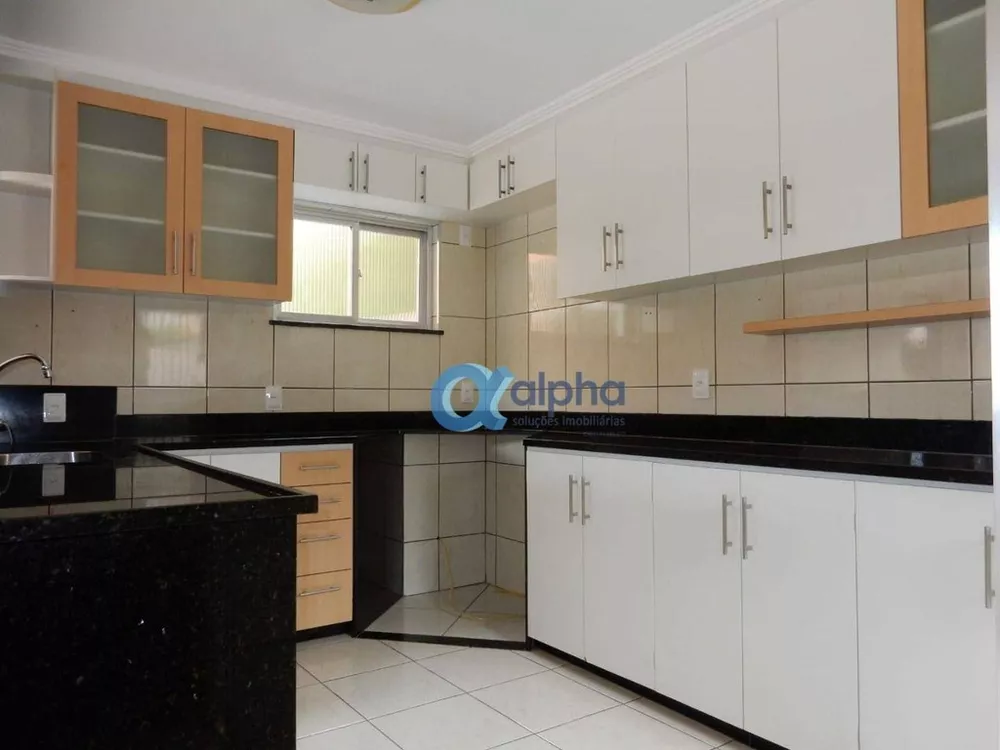 Casa, 5 quartos, 240 m² - Foto 8