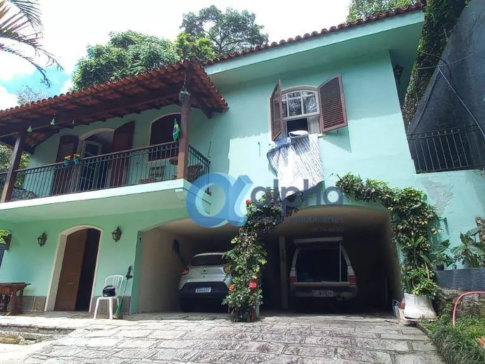 Casa, 4 quartos, 273 m² - Foto 1