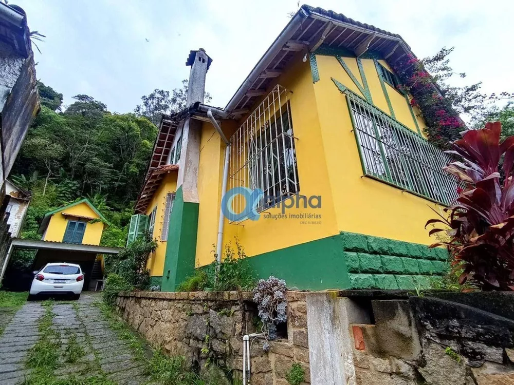 Casa, 6 quartos, 320 m² - Foto 1