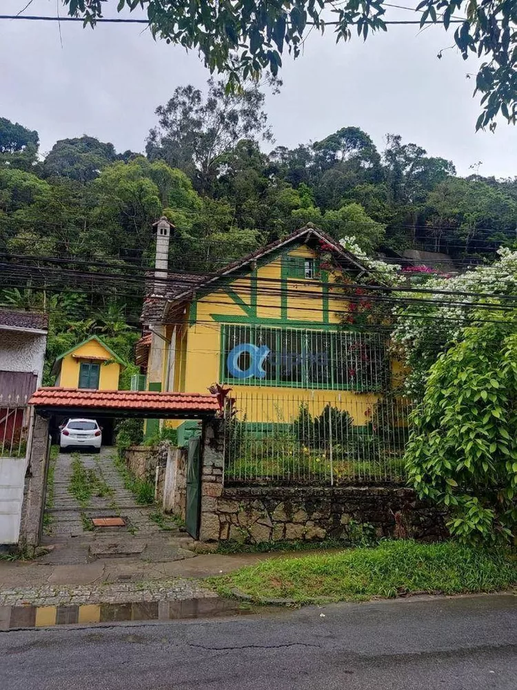 Casa, 6 quartos, 320 m² - Foto 2