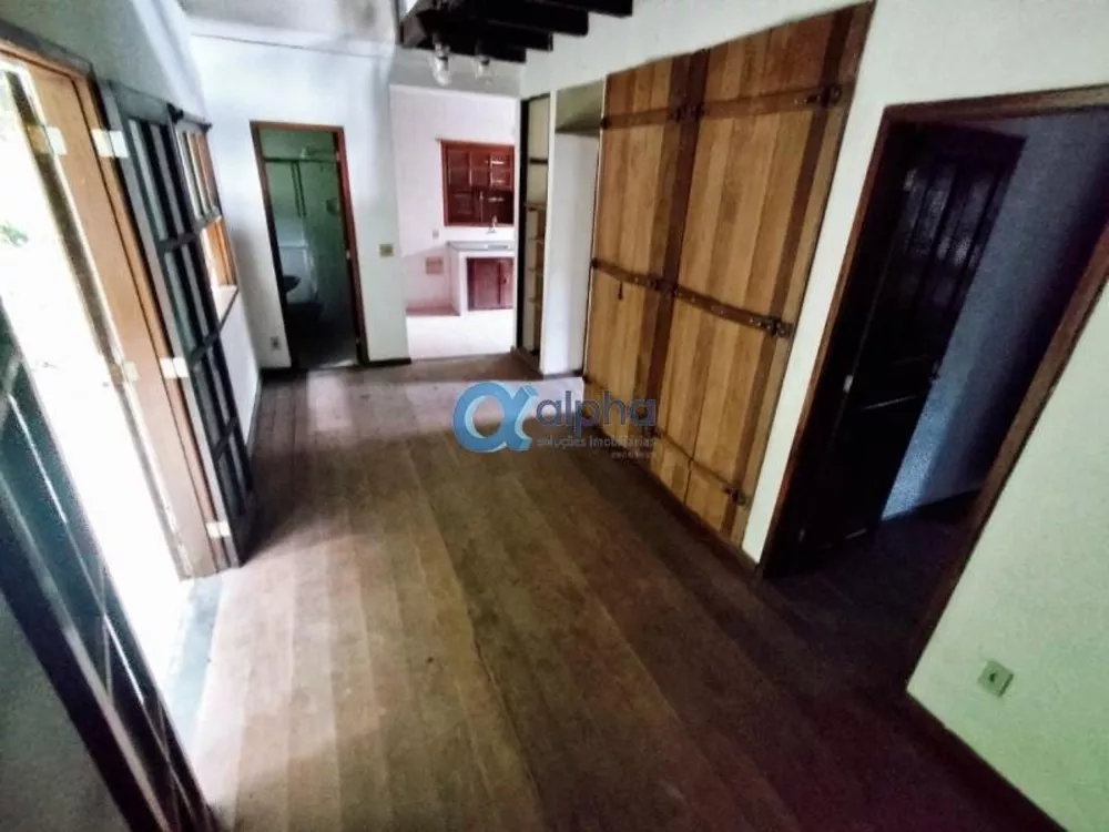 Casa, 5 quartos, 245 m² - Foto 4