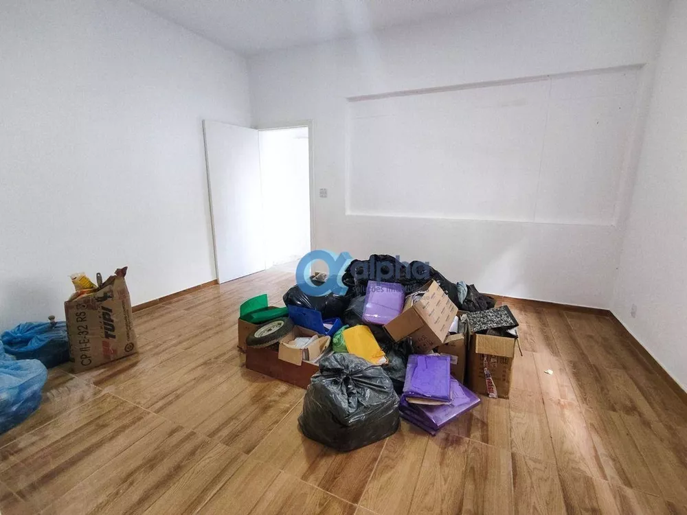 Casa, 5 quartos, 240 m² - Foto 17