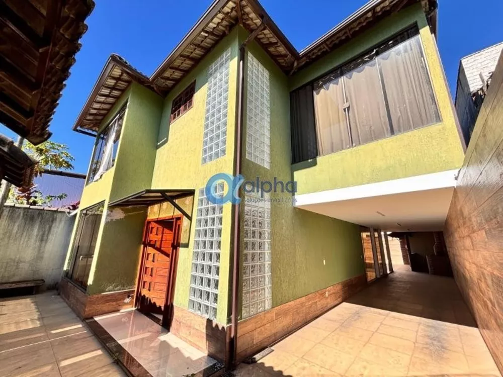 Casa, 3 quartos, 300 m² - Foto 1