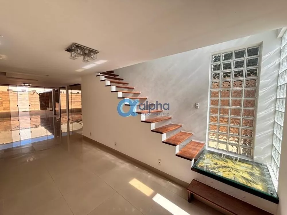 Casa, 3 quartos, 300 m² - Foto 3