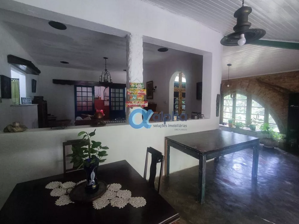 Casa, 6 quartos, 237 m² - Foto 16