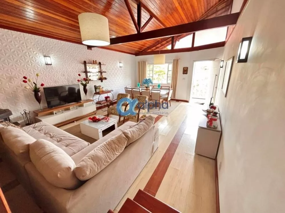 Casa, 2 quartos, 220 m² - Foto 1