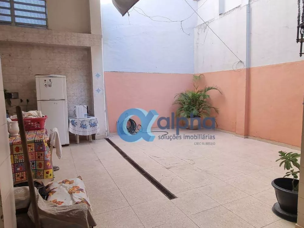 Casa, 4 quartos, 230 m² - Foto 11