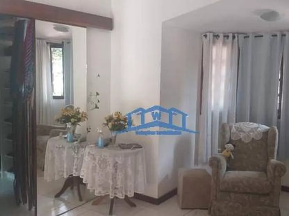 Casa, 4 quartos, 240 m² - Foto 2