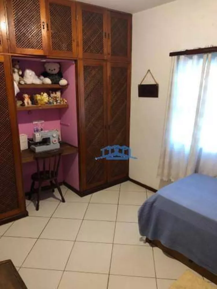 Casa, 4 quartos, 240 m² - Foto 6