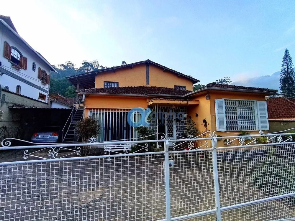 Casa, 4 quartos, 200 m² - Foto 2