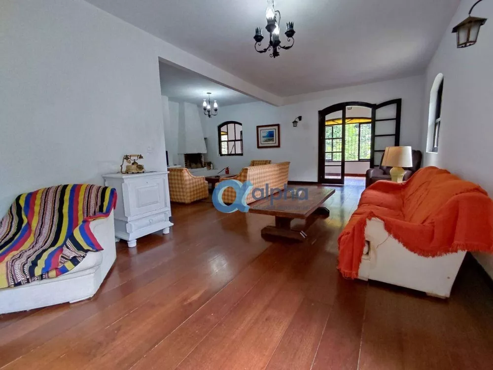 Casa, 5 quartos, 315 m² - Foto 4