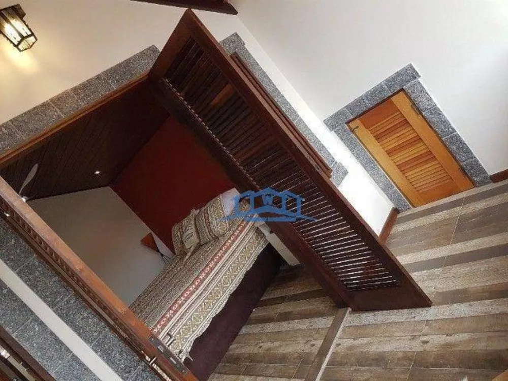 Casa, 4 quartos, 270 m² - Foto 19