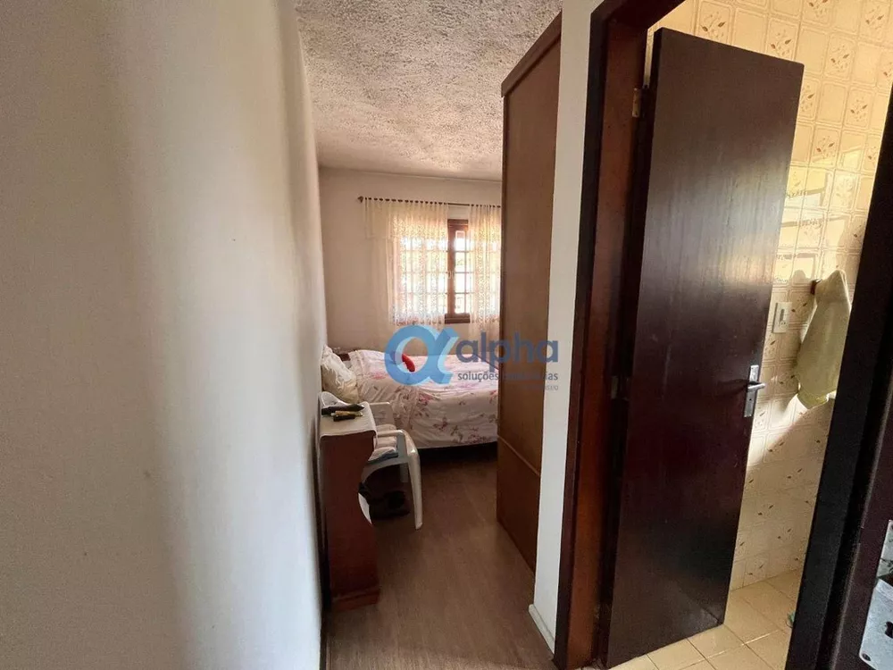 Casa, 4 quartos, 168 m² - Foto 1