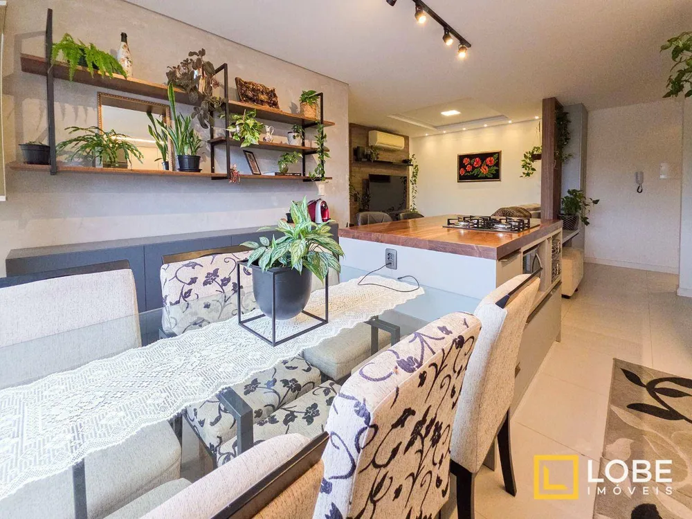 Apartamento, 2 quartos, 70 m² - Foto 2