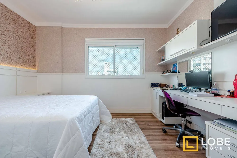 Apartamento, 3 quartos, 174 m² - Foto 3