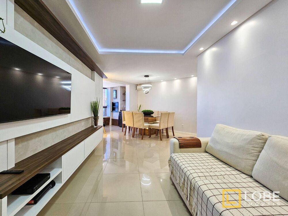 Apartamento à venda com 2 quartos, 87m² - Foto 2