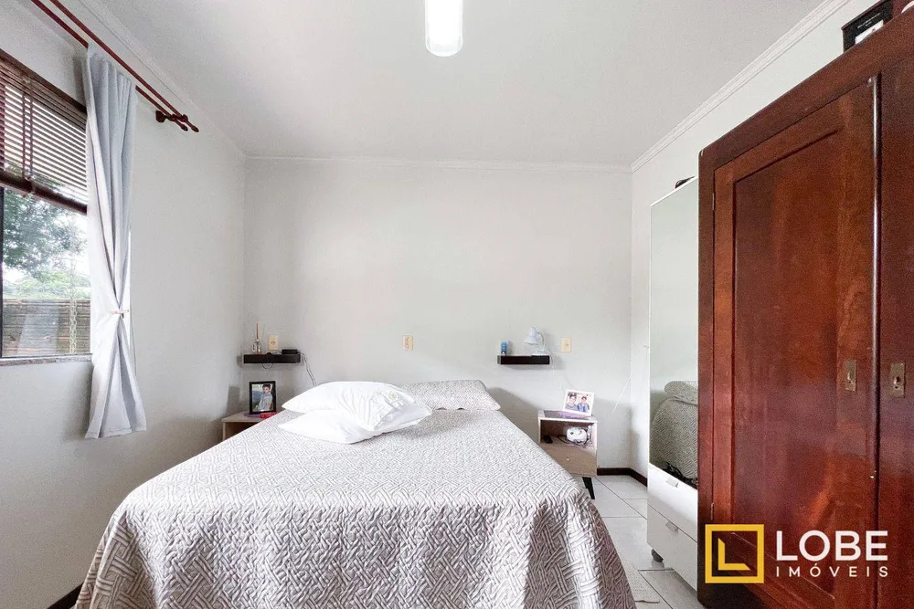 Casa, 5 quartos, 210 m² - Foto 7