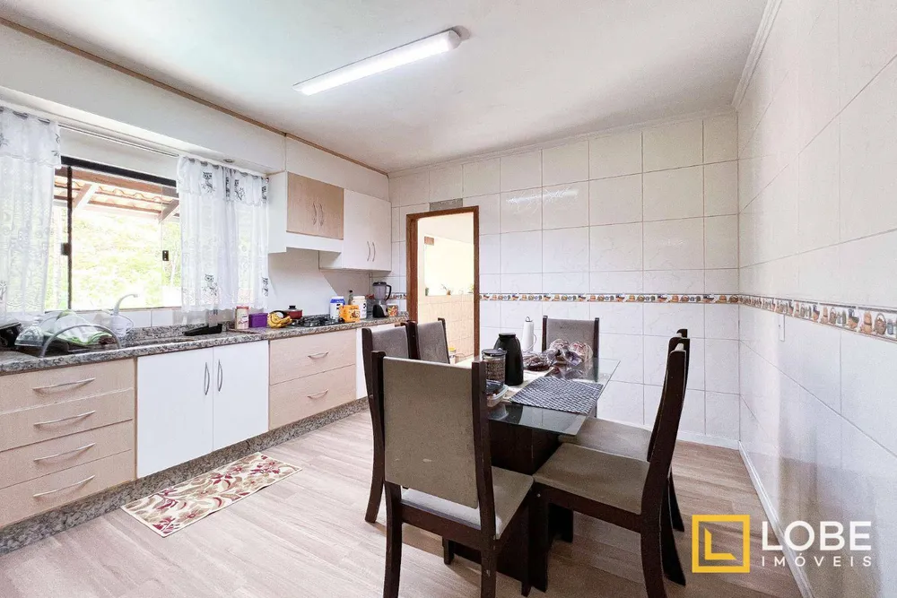 Casa, 5 quartos, 210 m² - Foto 10