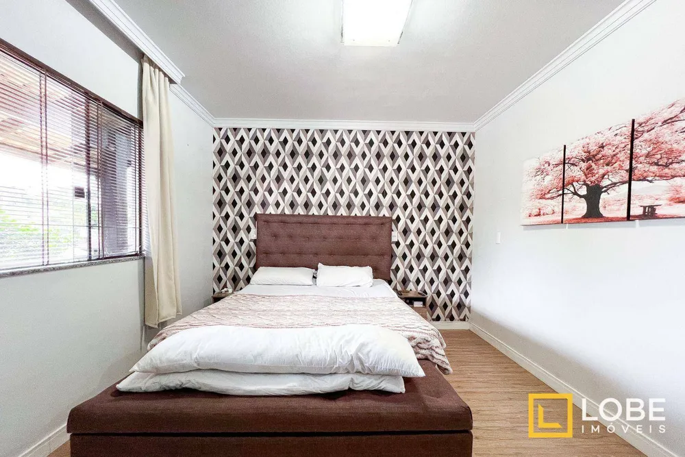 Casa, 5 quartos, 210 m² - Foto 11