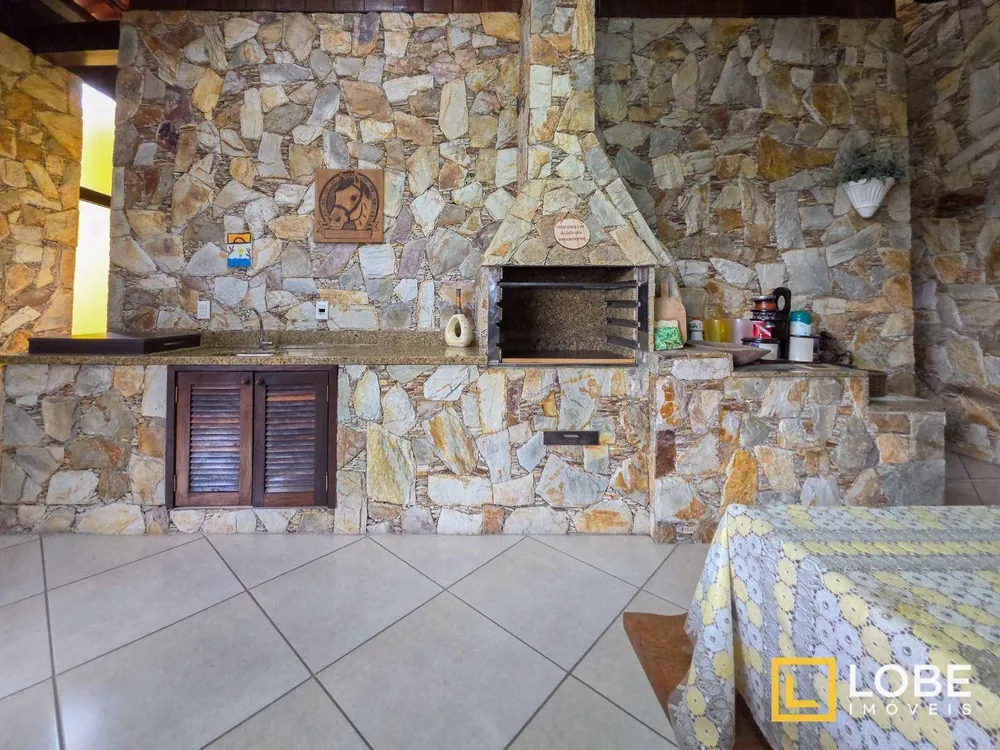 Casa, 3 quartos, 240 m² - Foto 7