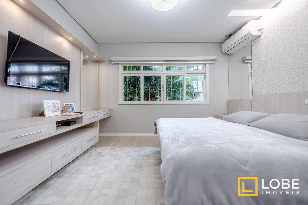 Casa, 4 quartos, 280 m² - Foto 11