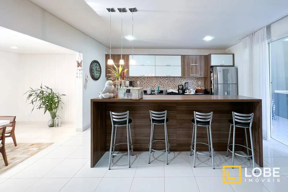 Casa, 3 quartos, 356 m² - Foto 8