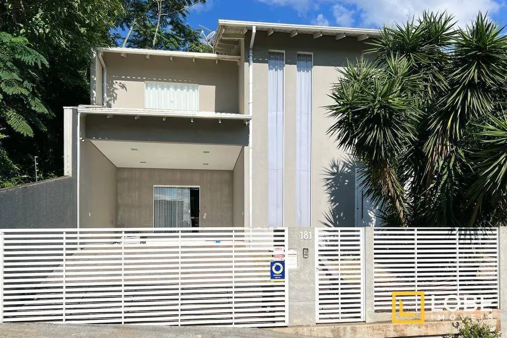 Casa, 3 quartos, 356 m² - Foto 2