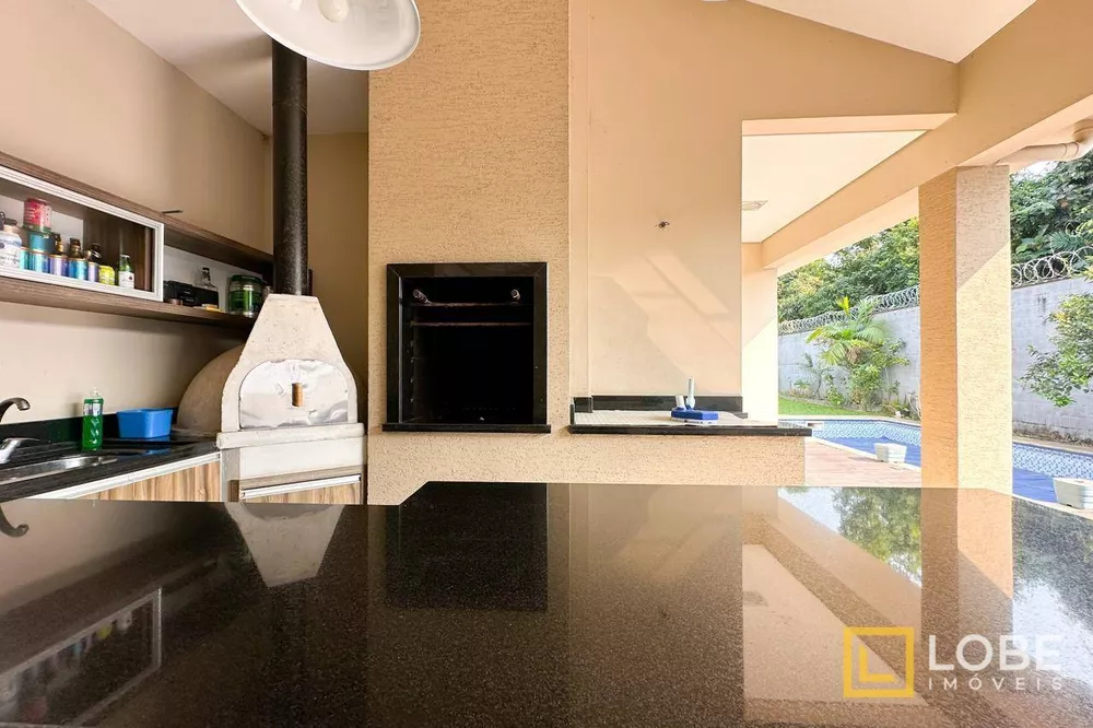 Casa de Condomínio, 6 quartos - Foto 1