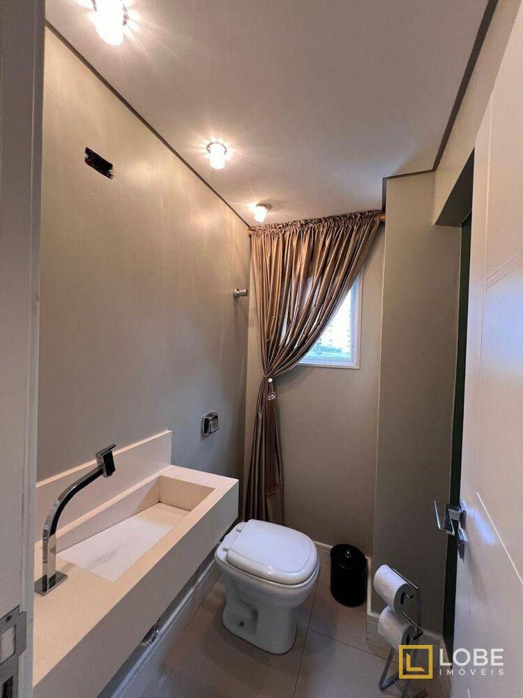 Apartamento à venda com 3 quartos, 140m² - Foto 6
