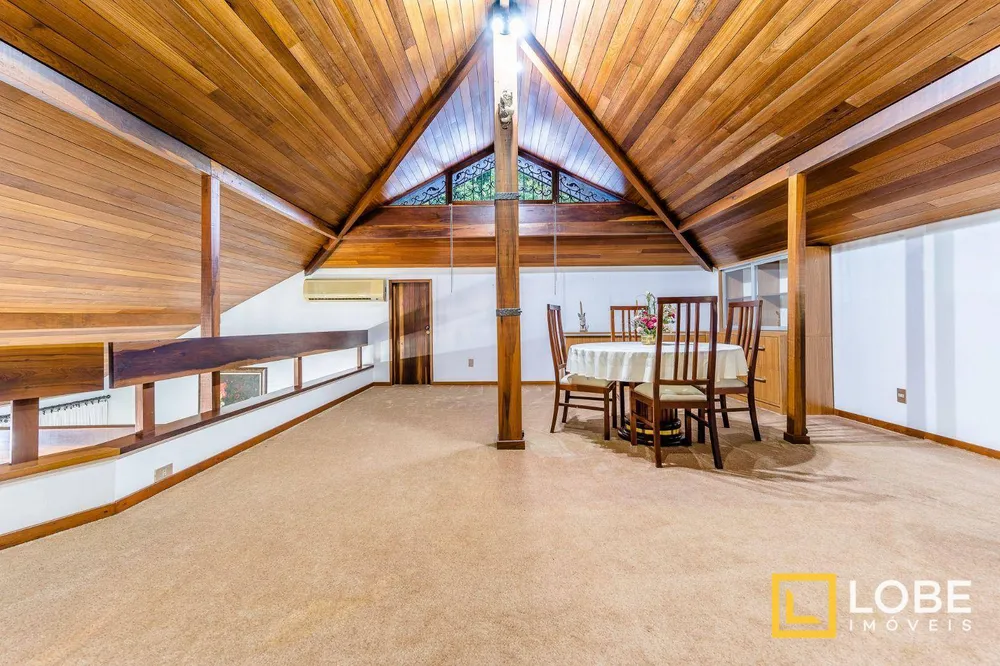 Casa, 3 quartos, 298 m² - Foto 2