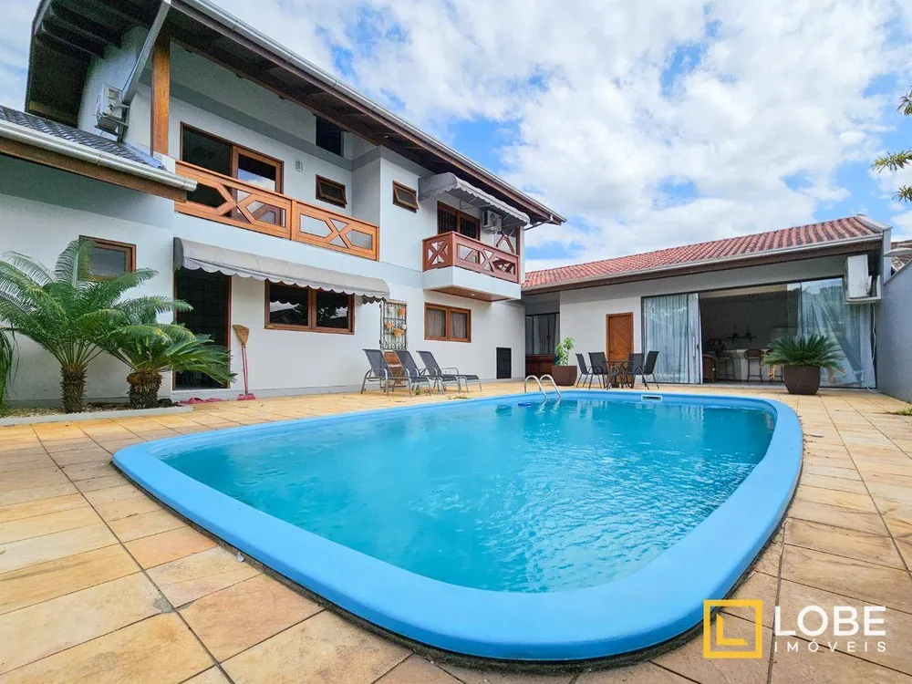 Casa, 5 quartos, 421 m² - Foto 3