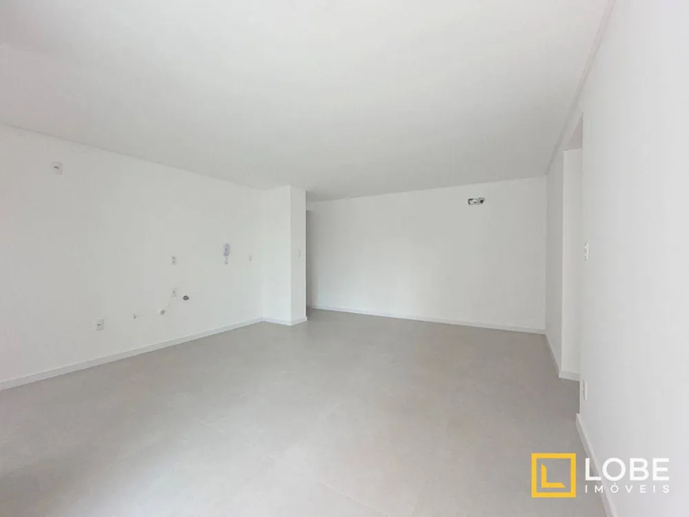 Apartamento, 2 quartos, 75 m² - Foto 2