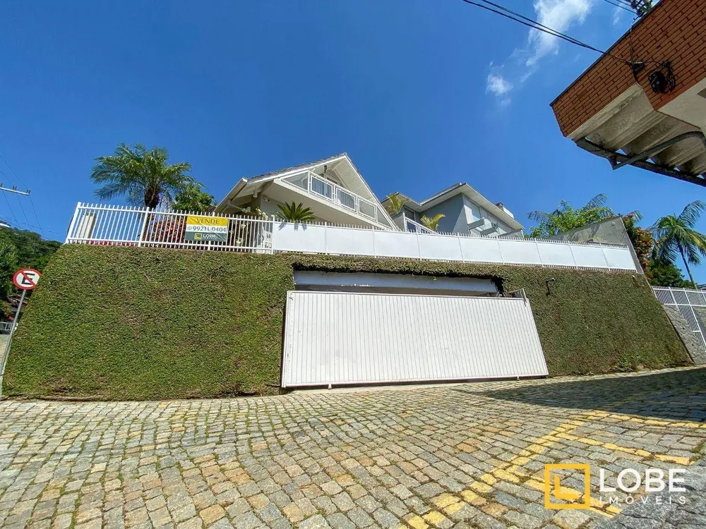 Casa, 4 quartos, 350 m² - Foto 1
