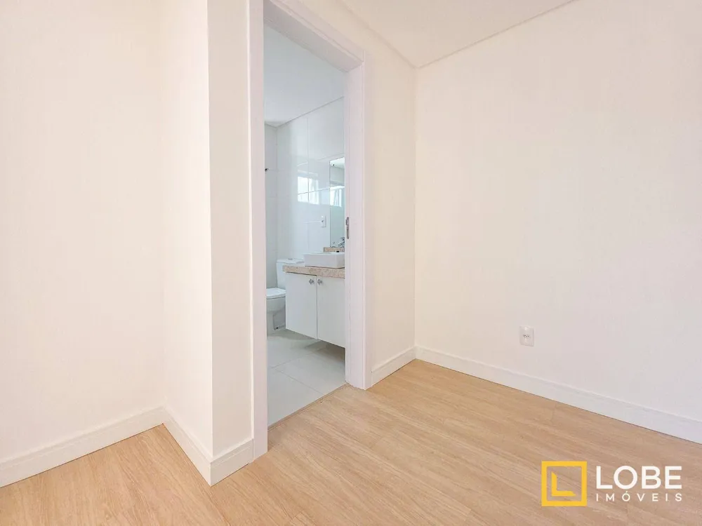 Cobertura, 3 quartos, 230 m² - Foto 3
