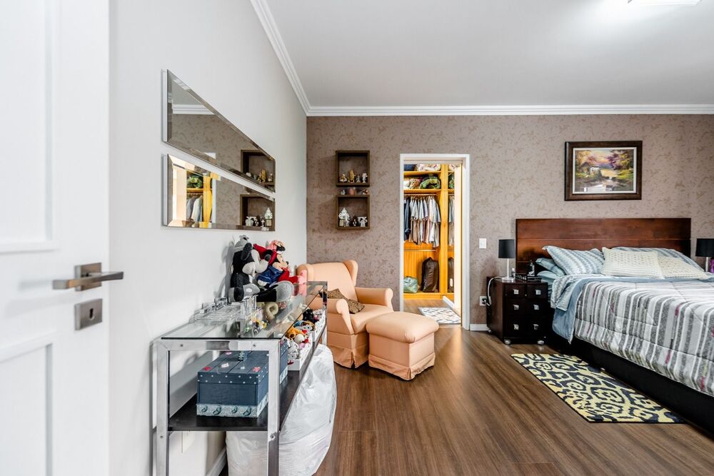 Casa à venda com 3 quartos, 328m² - Foto 32
